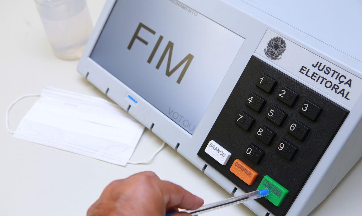 TSE – Tribunal Superior EleitoralUrna eletrônica