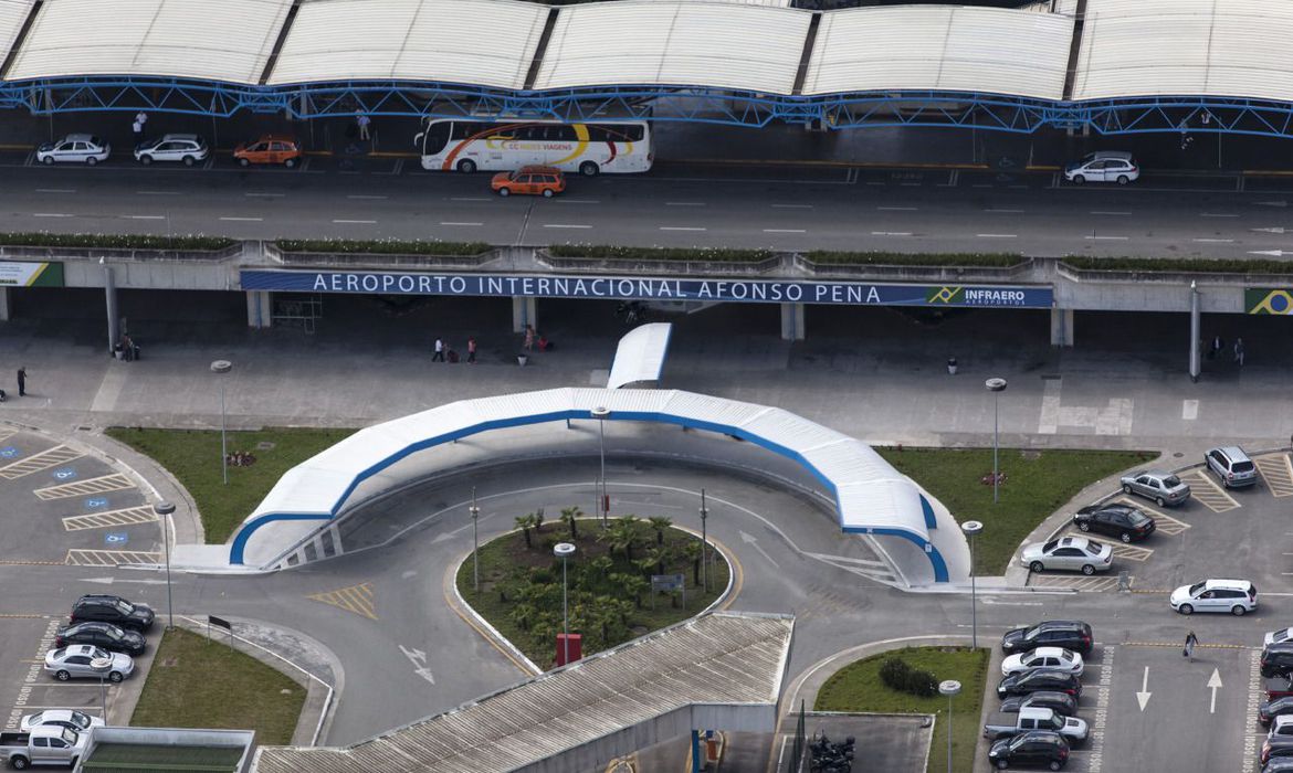 Curitiba – Aeroporto Afonso Pena (Divulgação/Portal da Copa)