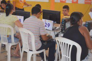 cadastro_socorro_minha_casa_minhavida_Foto_Edilson-Menezes-e-Antonio-Carlos-300×199