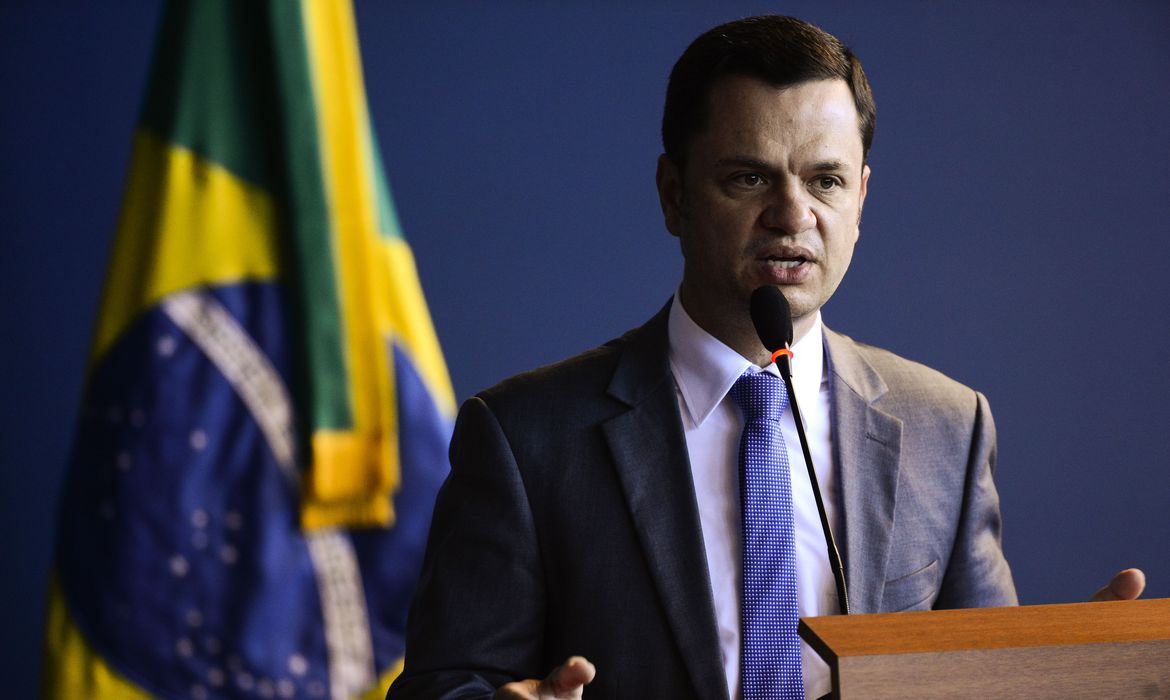 campanha-dna-pessoas-desaparecidas_mcamgo_abr_250520211818-19