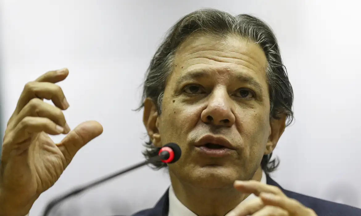 coletiva-haddad_mcamgo_abr_29122023-10